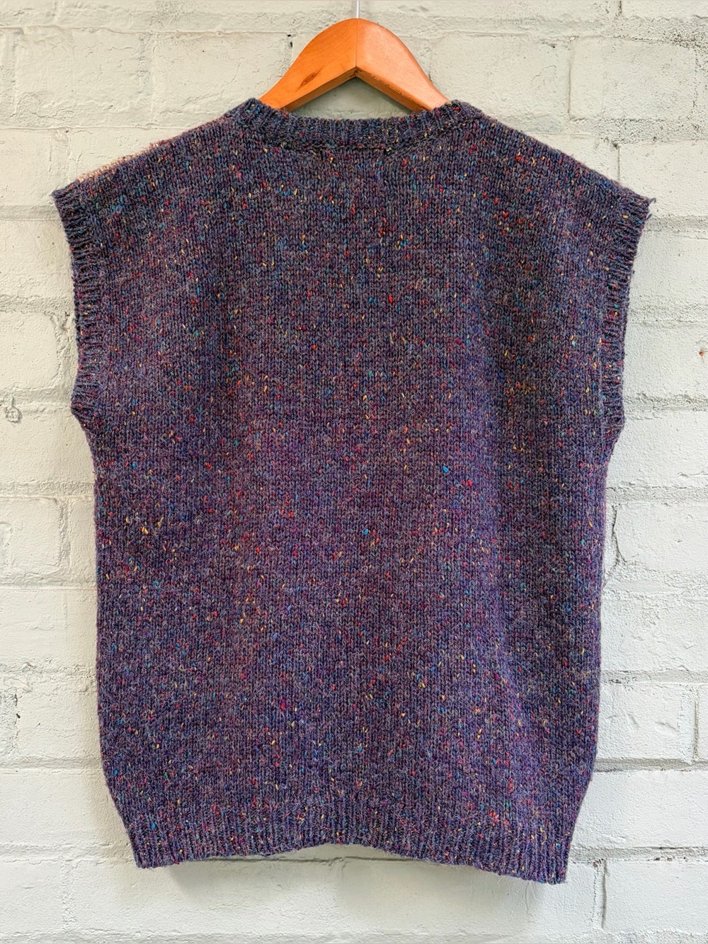 Vintage Argyle V-Neck Sweater Vest in Purple & Cream - Picture 4 of 7